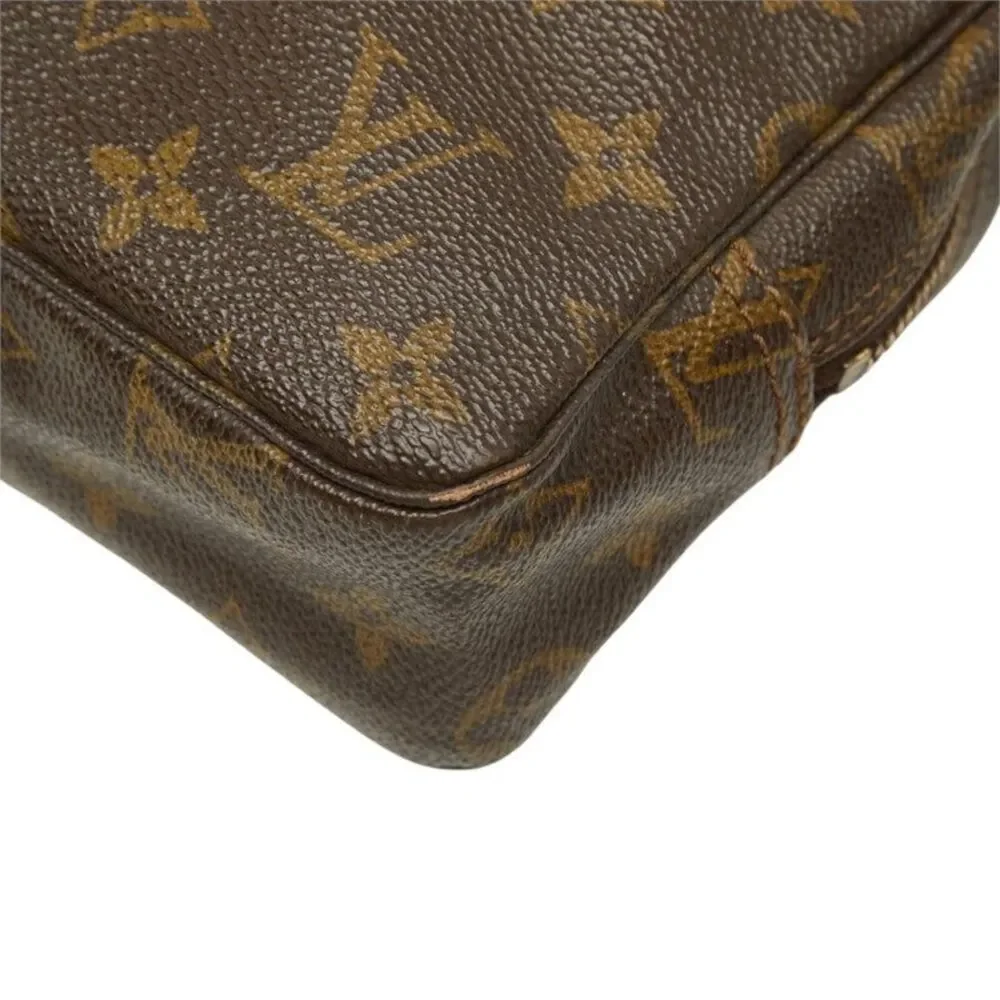 Louis Vuitton Trousse Toilette 23 Pouch M47524